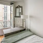 Stunning 2 Bedrooms Apartment in Paris