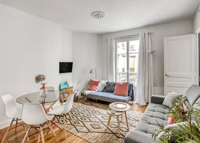 Stunning 2 Bedrooms Apartment in Paris