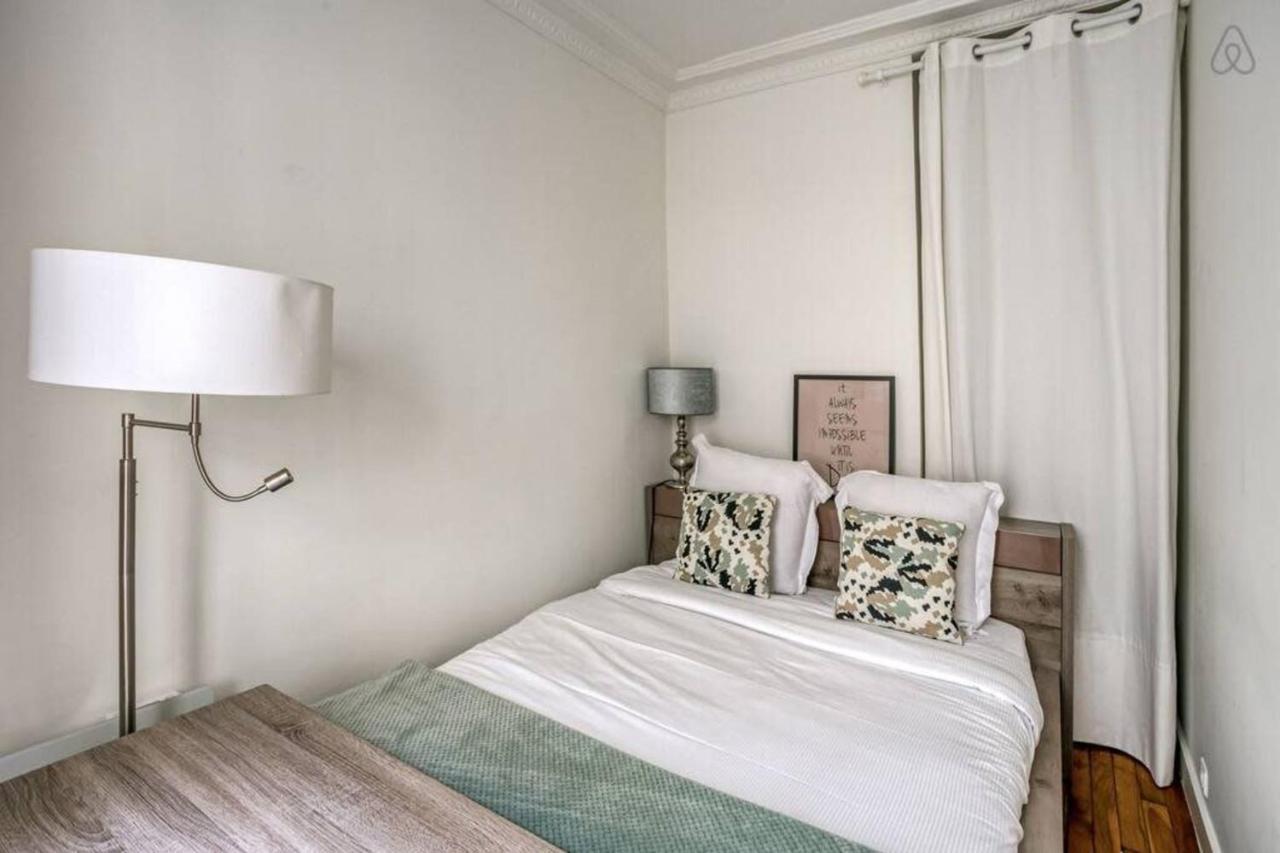 Stunning 2 Bedrooms In *