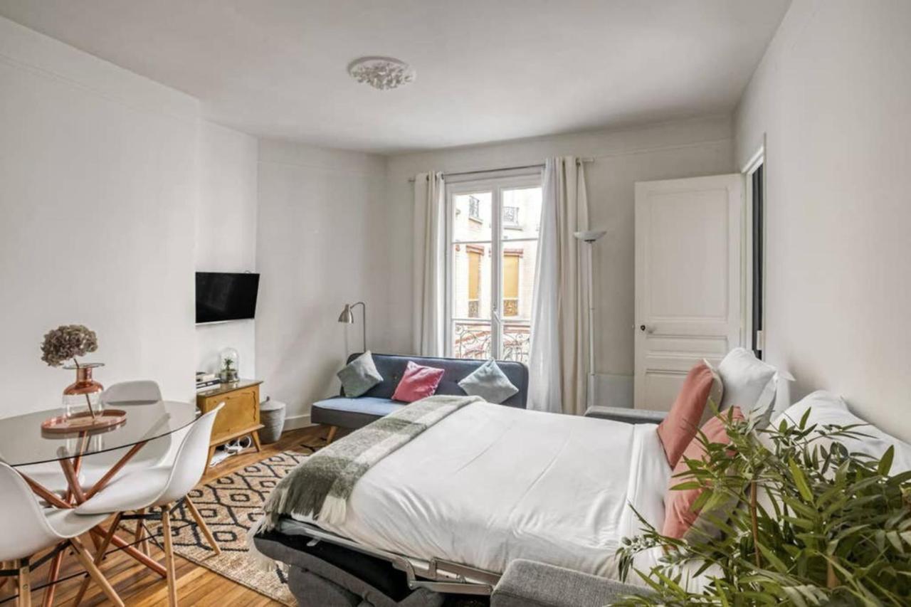 Stunning 2 Bedrooms In *